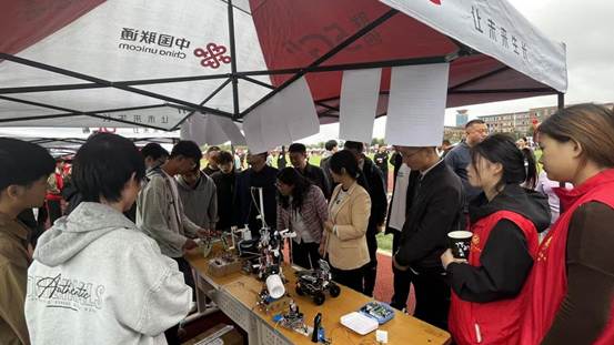 6e5ab0106f590b5a7bbe4f0735043977